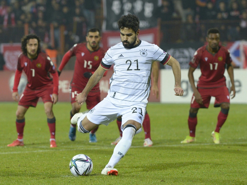 Nationalspieler Ilkay Gündogan macht den Trainerschein (Foto: SID)