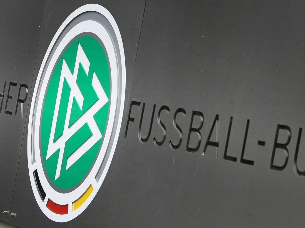 DFB spendet an fußballnahe Stiftungen (Foto: SID)