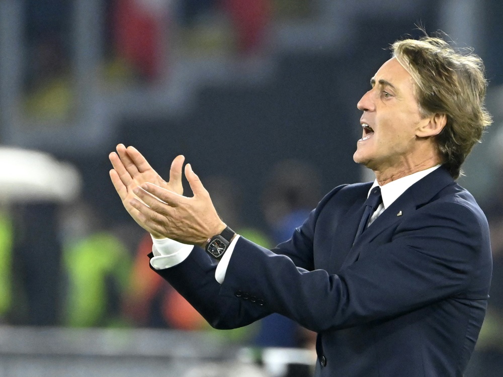 Roberto Mancini geht voller Selbstvertrauen ins WM-Jahr (Foto: SID)