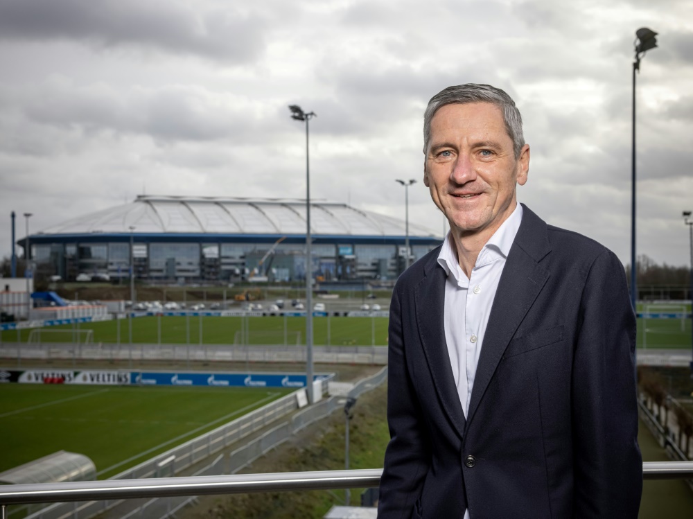 Neuer Vorstandschef auf Schalke: Bernd Schröder (Foto: SID)