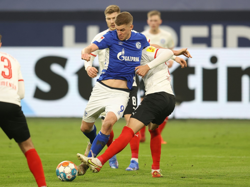 Holstein Kiel holt einen Punkt auf Schalke (Foto: SID)