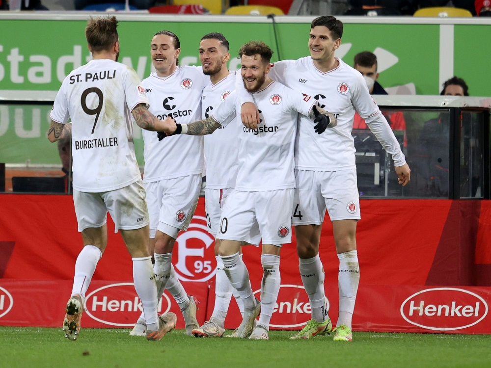 St. Pauli freut sich auf das Pokal-Duell mit dem BVB (Foto: SID)