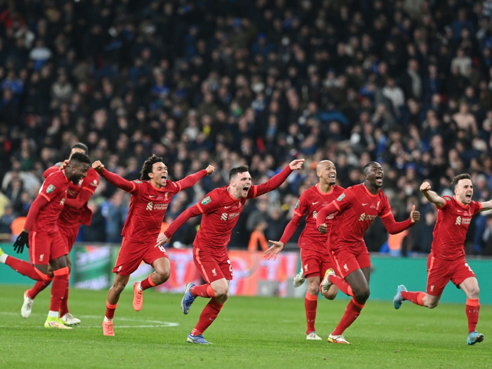 Liverpool siegt im Elfmeterschießen (Foto: SID)