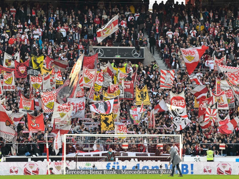 Stuttgart gegen Augsburg wieder mit 60.000 Zuschauern (Foto: SID)