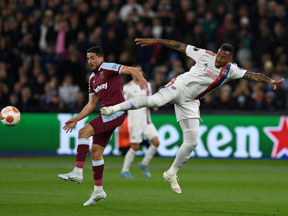 Boateng und Lyon spielen 1:1 gegen West Ham United (Foto: SID)
