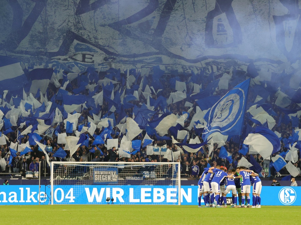 Topspiel Schalke gegen Bremen ist ausverkauft (Foto: SID)