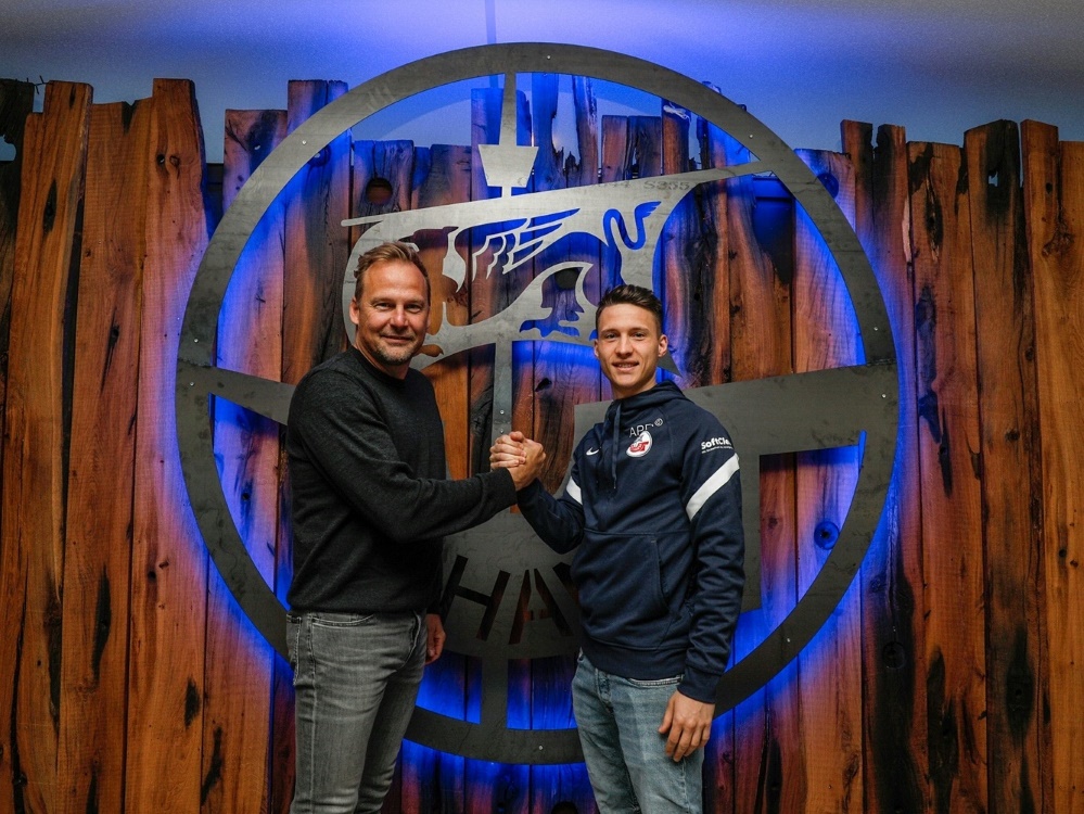 Hansa Rostock verlängert mit Maurice Litka (r.) (Foto: SID)