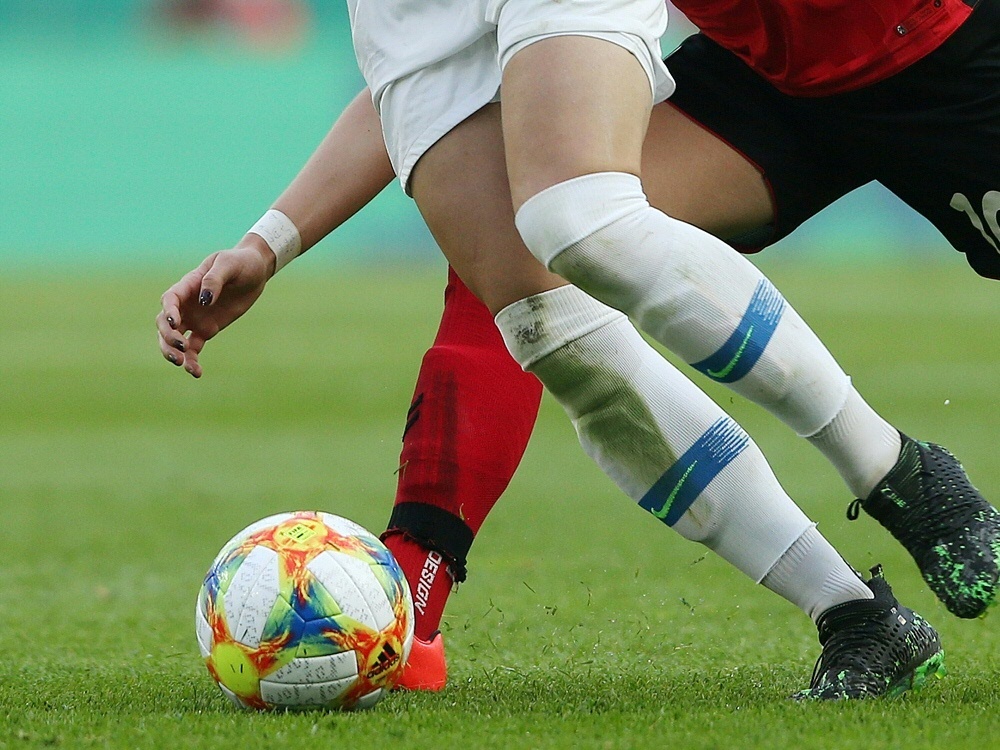 Endspurt in der Frauen-Bundesliga (Foto: FIRO/FIRO/SID)