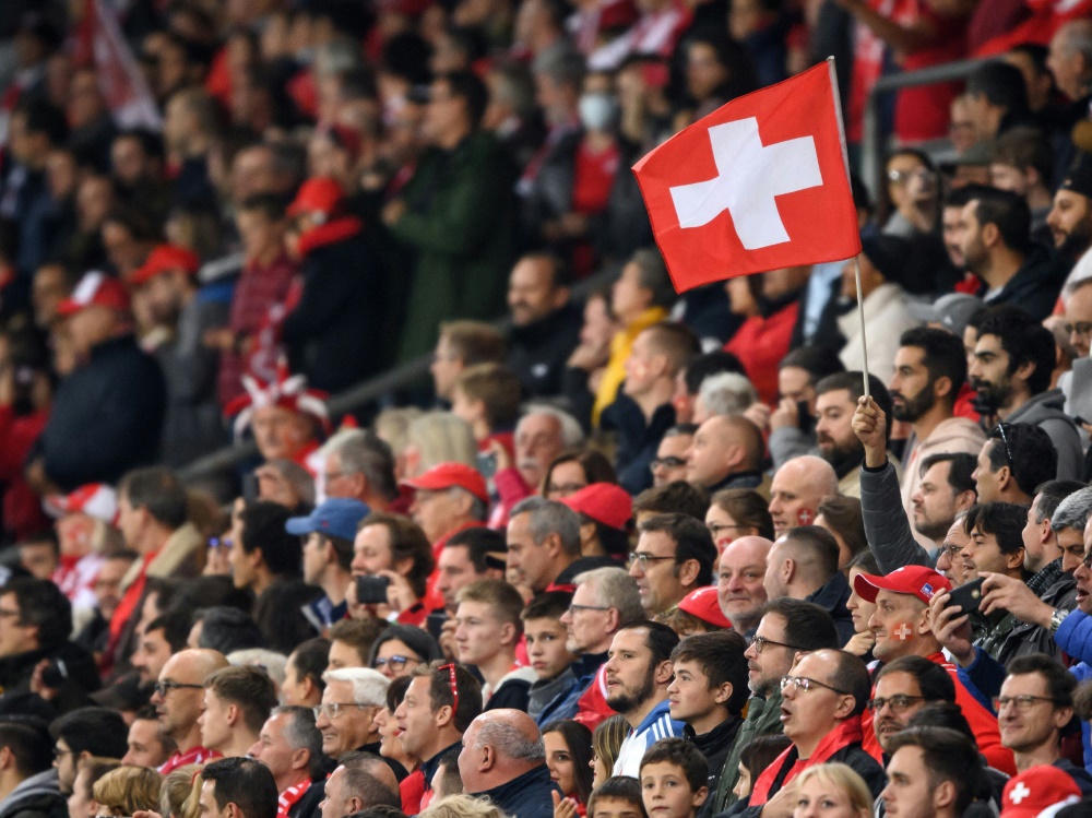 Aufstockung der Teams in der Swiss Football League (Foto: AFP/SID/FABRICE COFFRINI)