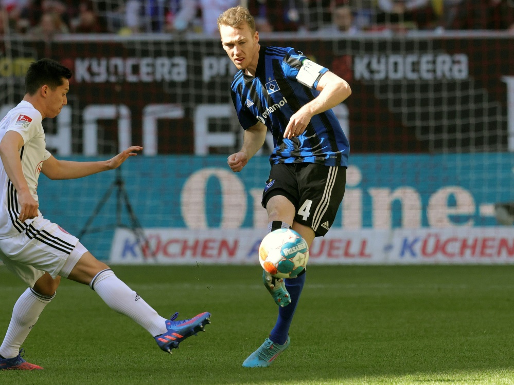 Schonlau glaubt an den Aufstieg in die 1. Bundesliga (Foto: FIRO/FIRO/SID)