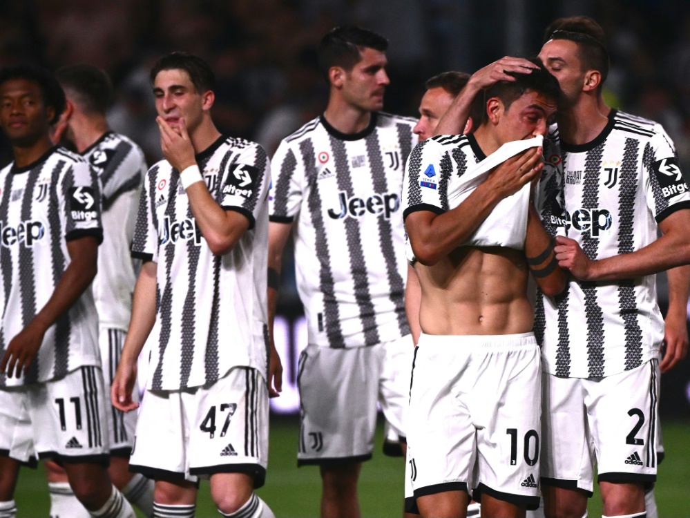 Juventus Turin unterliegt Florenz zum Saisonabschluss (Foto: AFP/SID/MARCO BERTORELLO)
