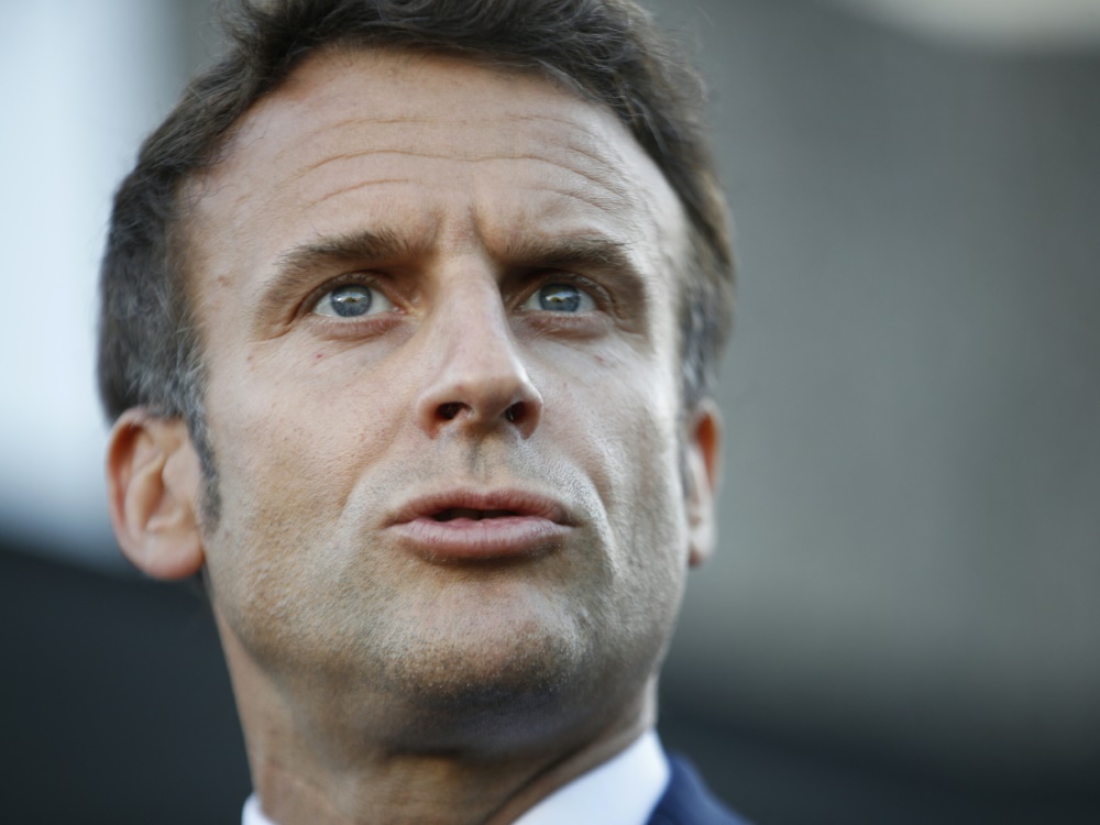 Macron will Chaos um das Finale zügig aufarbeiten (Foto: AFP/SID/SAMEER AL-DOUMY)