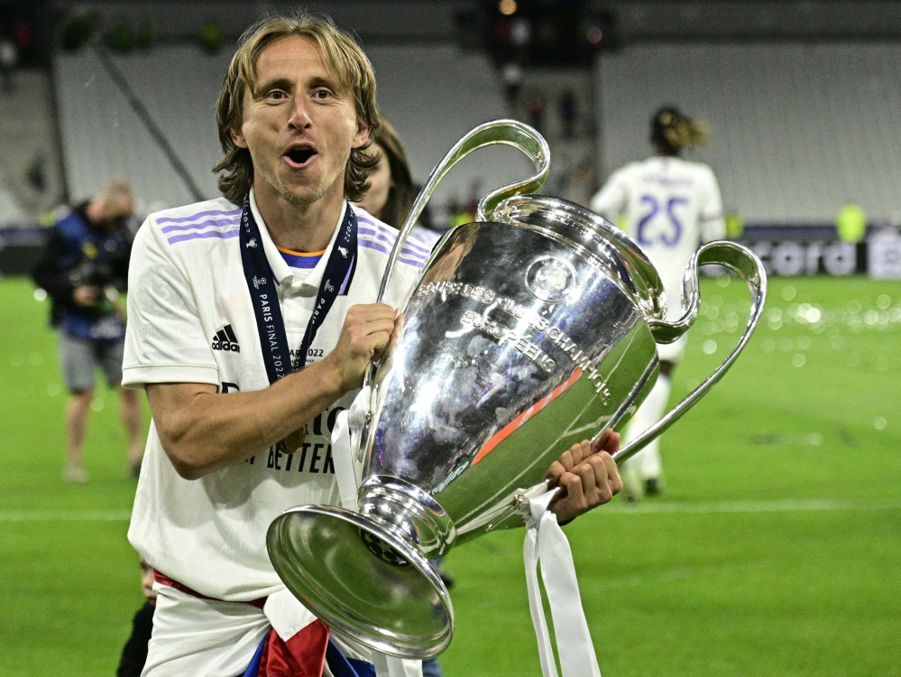 Modric verlängert in Madrid (Foto: AFP/SID)