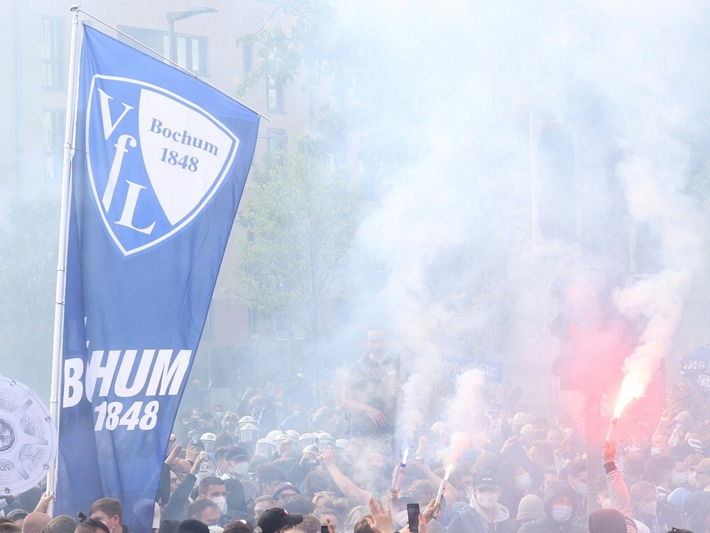 DFB verurteilt VfL Bochum zu einer Geldstrafe (Foto: FIRO/FIRO/SID)
