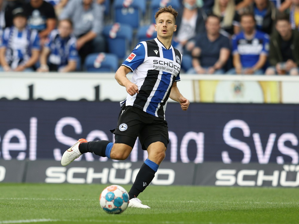 Cedric Brunner schließt sich Schalke 04 an (Foto: FIRO/FIRO/SID)
