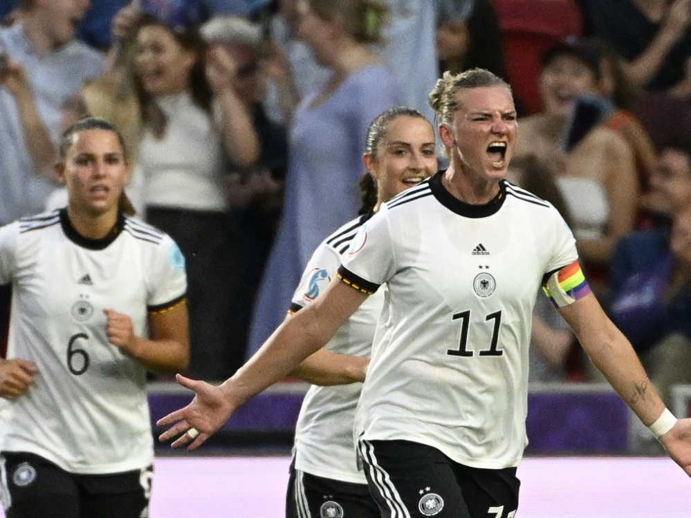 Deutschland geht als Favorit ins letzte Gruppenspiel (Foto: AFP/SID/DAMIEN MEYER)