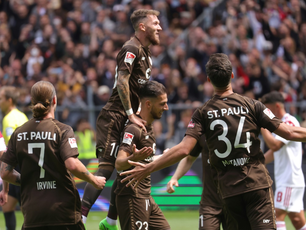 St. Pauli schlägt Nürnberg knapp mit 3:2 (Foto: FIRO/FIRO/SID)