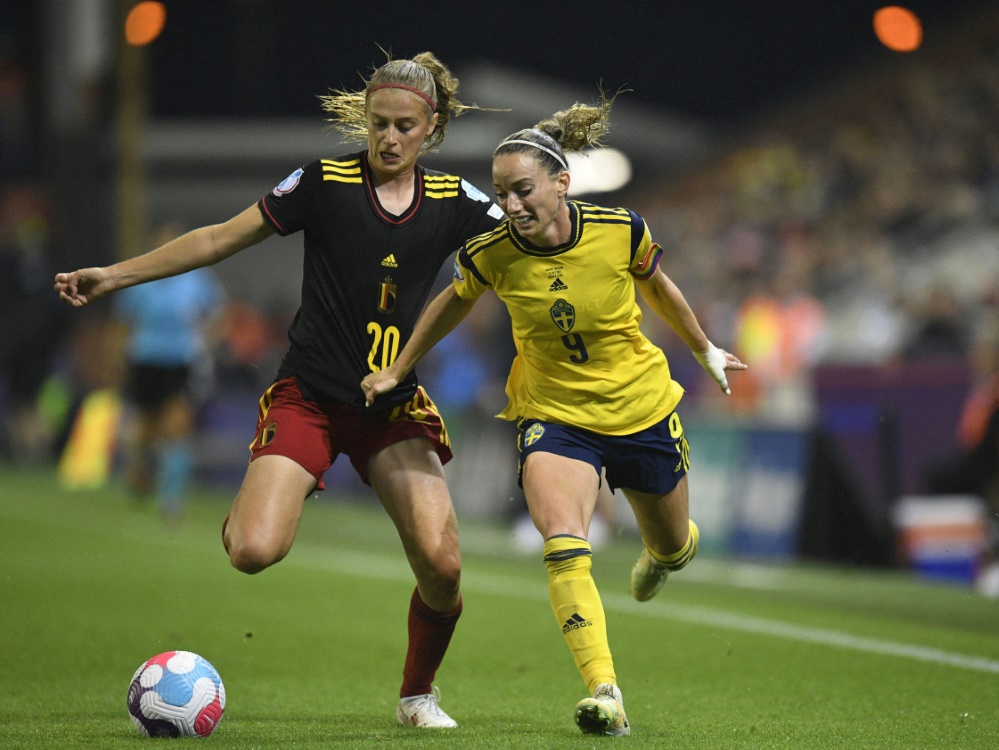 Schweden erreicht mit Mühe das Halbfinale der EM (Foto: AFP/SID/OLI SCARFF)
