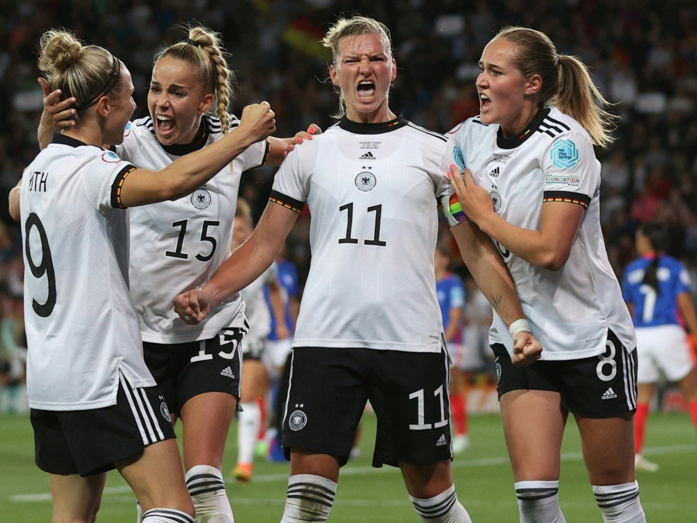DFB-Frauen: EM-Erfolge bescheren Aufmerksamkeit (Foto: AFP/SID/ADRIAN DENNIS)
