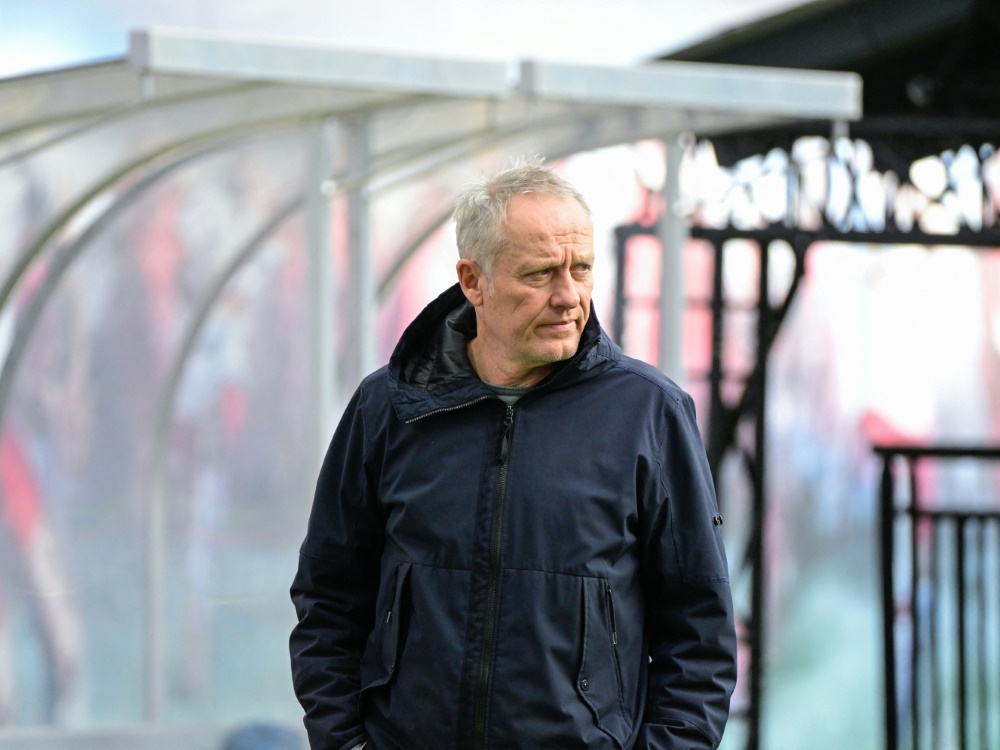 Freiburg-Coach Streich erwartet vollen Einsatz vom Team (Foto: AFP/SID/TOBIAS SCHWARZ)