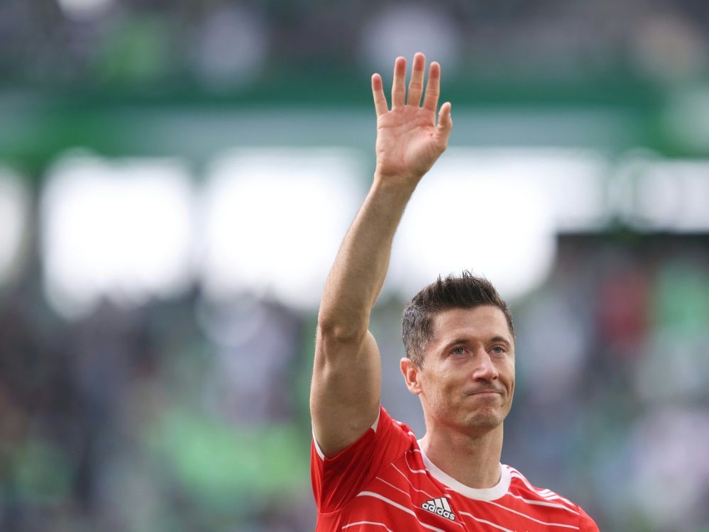 Robert Lewandowski verabschiedet sich von den Bayern (Foto: AFP/SID/RONNY HARTMANN)