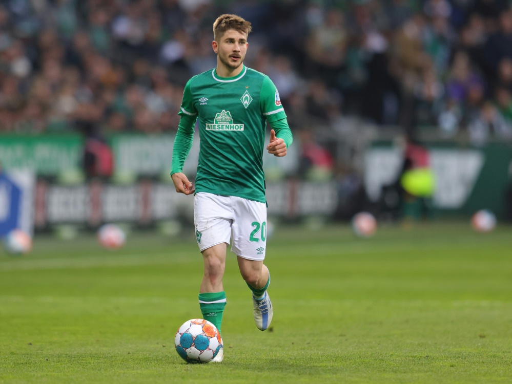 Romano Schmid verpasst den Saisonauftakt von Werder (Foto: FIRO/FIRO/SID)