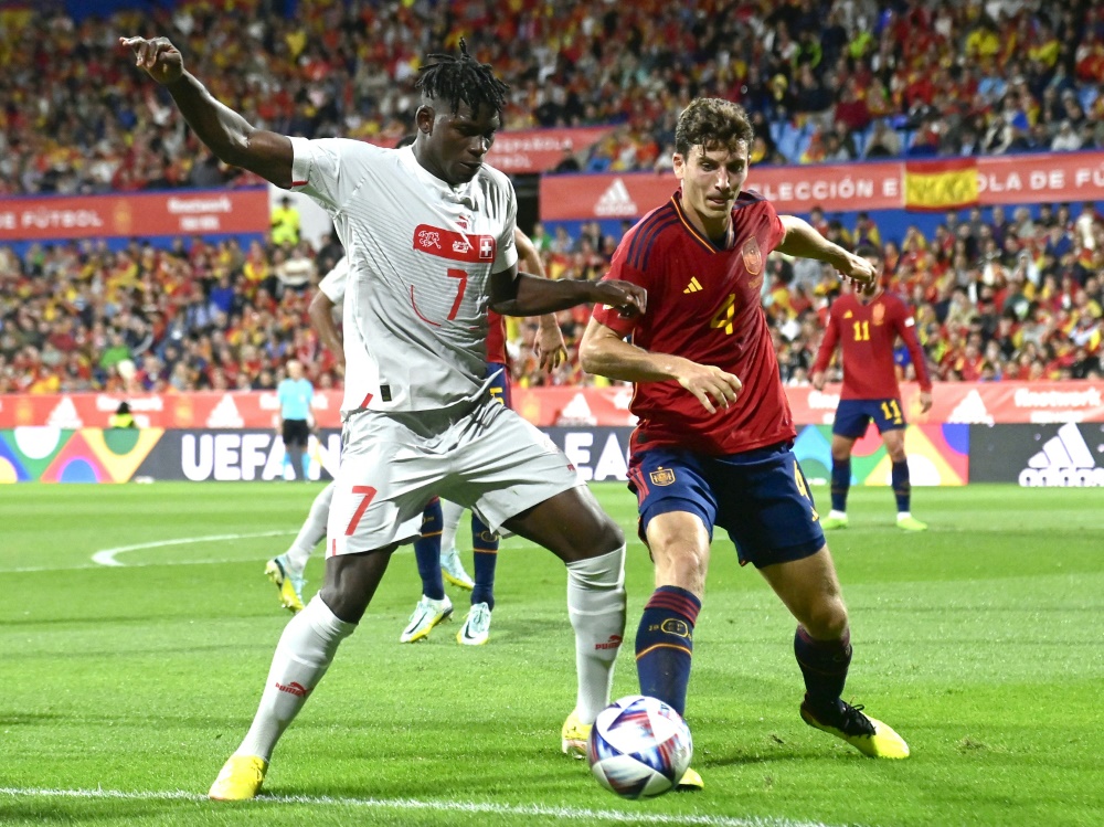 Spanien muss für Platz eins gegen Portugel gewinnen (Foto: AFP/SID/JAVIER SORIANO)