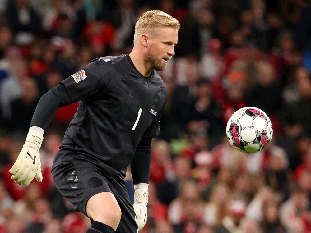 Dänemark wird für schlichte WM-Trikots kritisiert (Foto: FIRO/FIRO/SID)