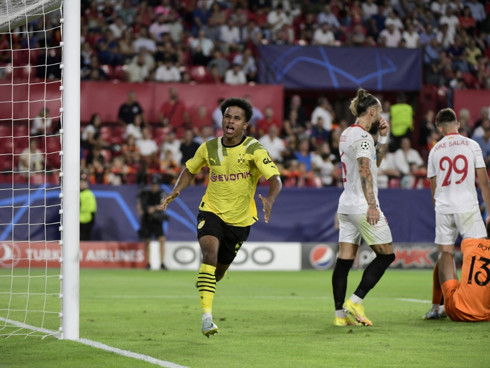 Dortmund schlägt Sevilla - Adeyemi trifft (Foto: AFP/SID/CRISTINA QUICLER)