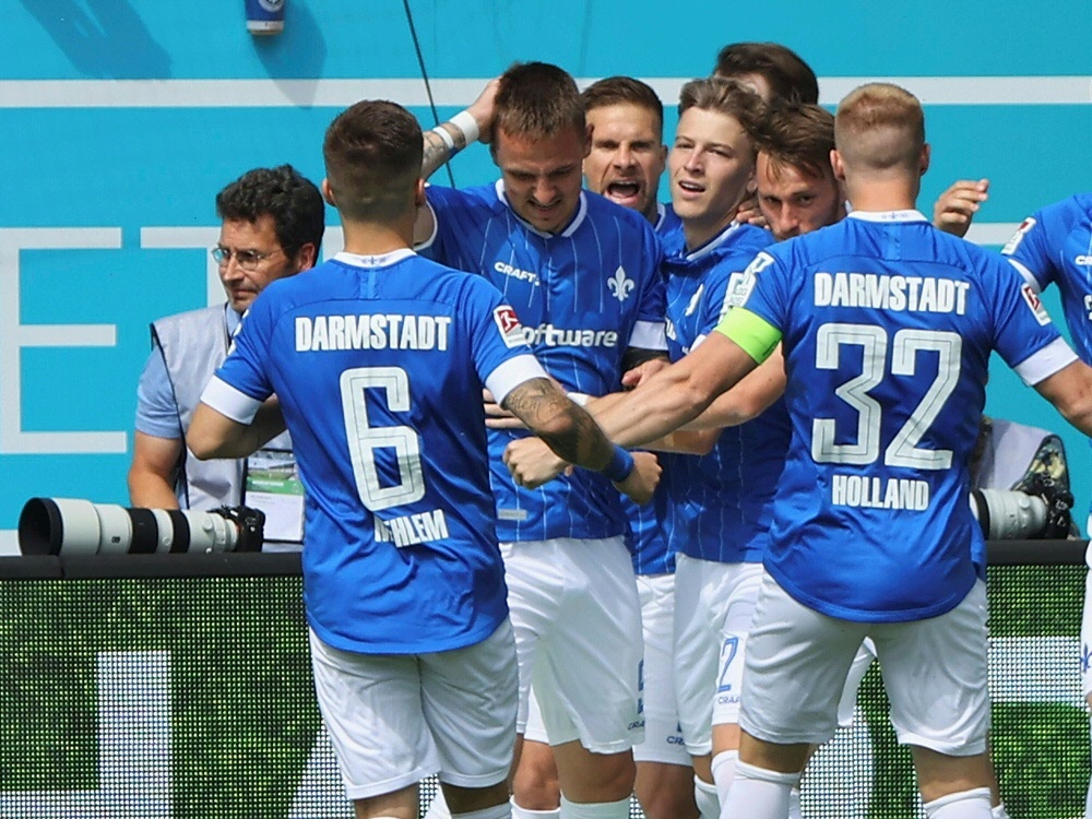 2. Bundesliga: Darmstadt und Kiel trennen sich 1:1 (Foto: FIRO/FIRO/SID)