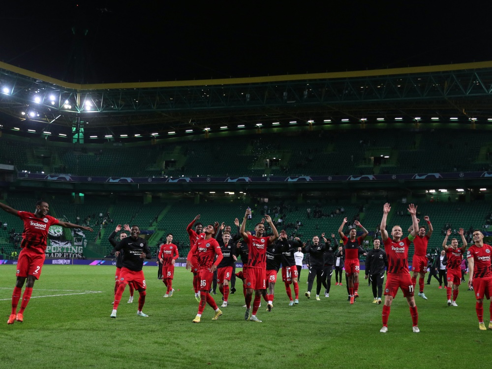 Frankfurt steht im Achtelfinale der Champions League (Foto: AFP/SID/CARLOS COSTA)