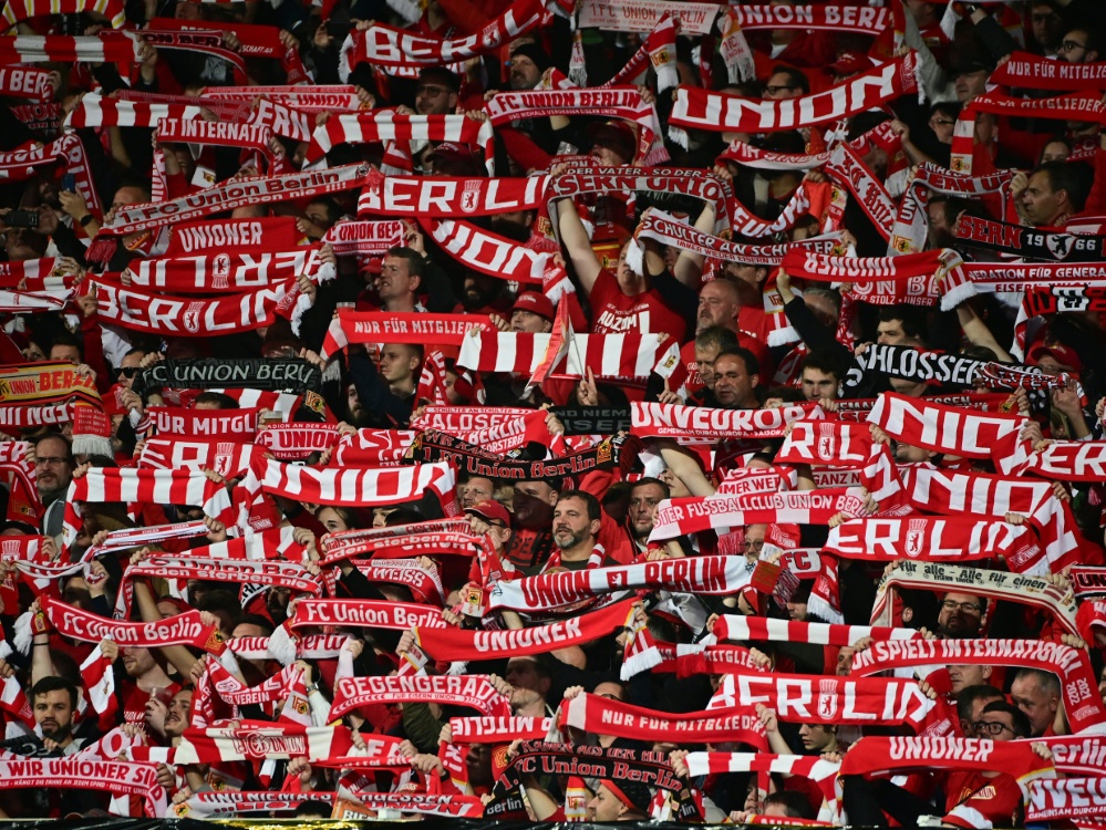 Die Fans von Union Berlin dürfen Leuven nicht betreten (Foto: AFP/SID/STEFANIE LOOS)