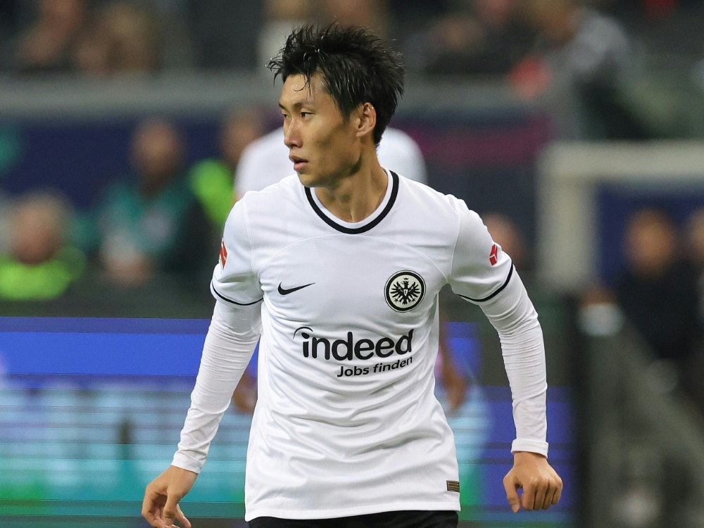 Daichi Kamada fällt gegen den FC Augsburg aus (Foto: FIRO/FIRO/SID)