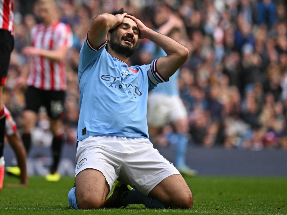 Niederlage für Meister Manchester City (Foto: AFP/SID/OLI SCARFF)
