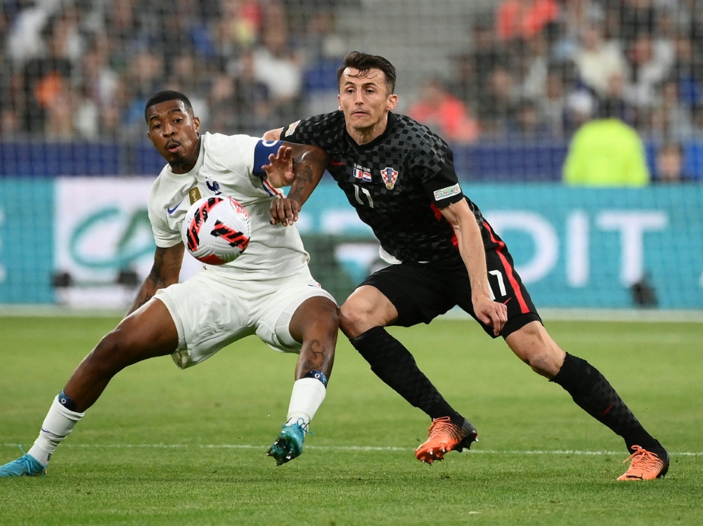 Kimpembe (l.) wegen Verletzung nicht bei WM dabei (Foto: AFP/SID/FRANCK FIFE)