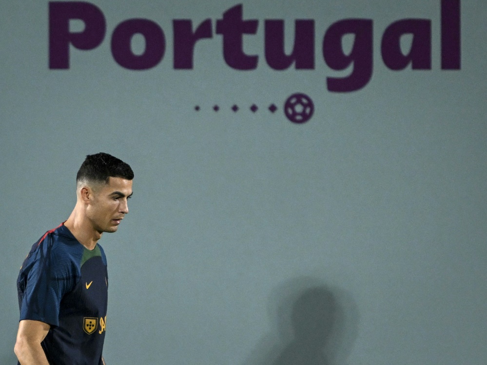 Ronaldo ist in Doha angekommen. Die Erwartungen sind riesig. (Foto: AFP/SID/PATRICIA DE MELO MOREIRA)