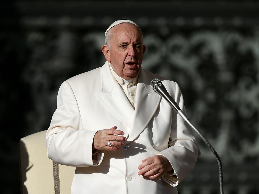 Papst Franziskus wünscht sich Völkerverständigung (Foto: AFP/SID/FILIPPO MONTEFORTE)