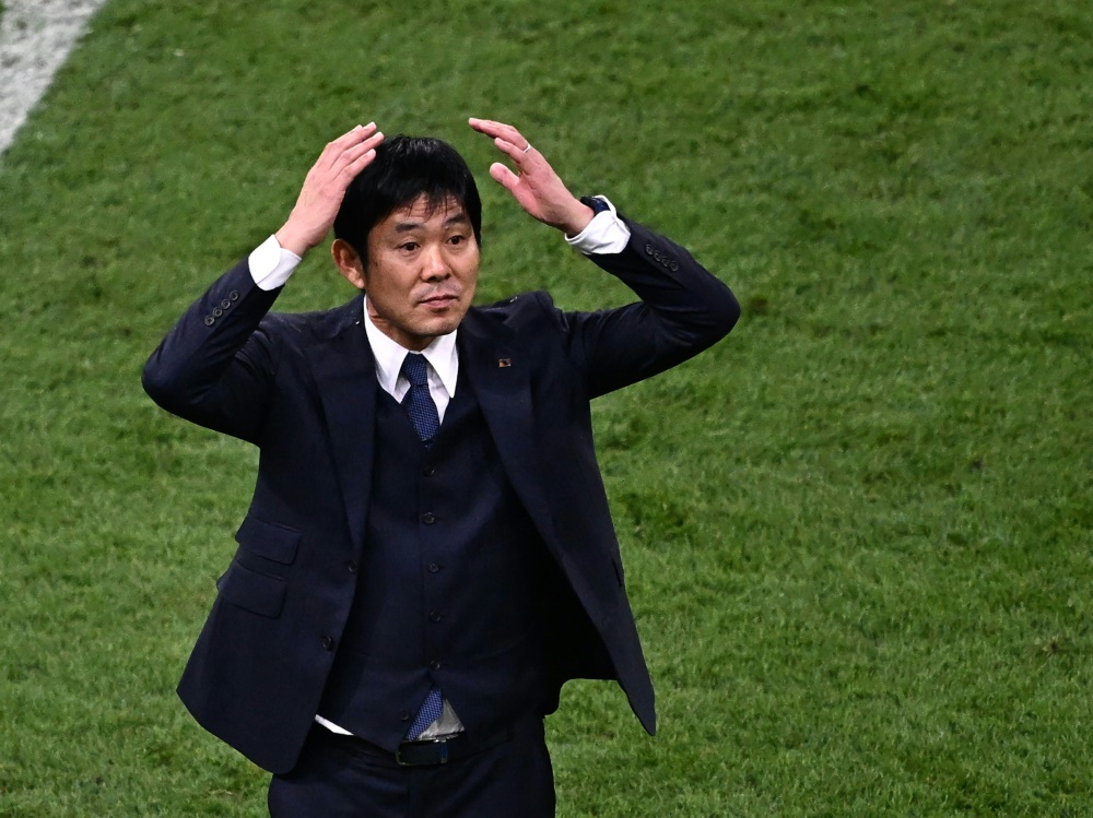 Hajime Moriyasu spricht von einem historischen Sieg (Foto: AFP/SID/ANNE-CHRISTINE POUJOULAT)