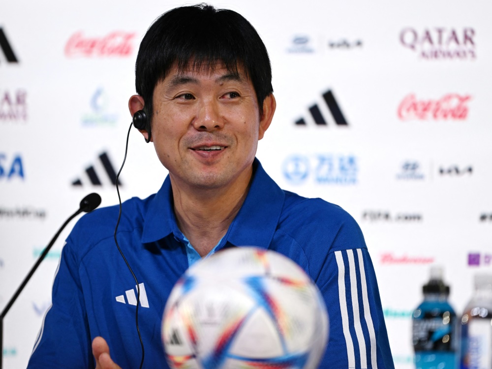 Japans Nationaltrainer Hajime Moriyasu (Foto: AFP/SID/PHILIP FONG)