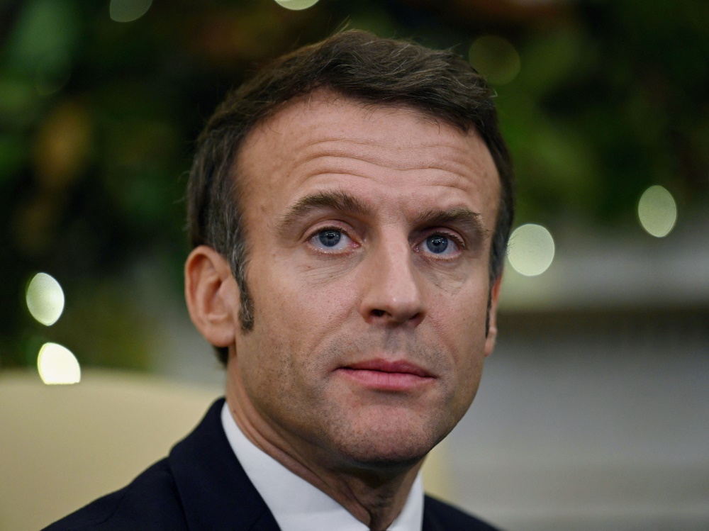 Der französische Staatspräsident reist nach Katar (Foto: AFP/SID/JIM WATSON)