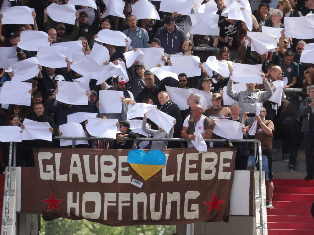 Neue Gesichter im Aufsichtsrat des FC St. Pauli (Foto: FIRO/FIRO/SID)