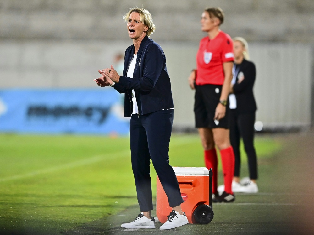 Zuversichtlich ins WM-Jahr: Martina Voss-Tecklenburg (Foto: AFP/SID/NIKOLAY DOYCHINOV)