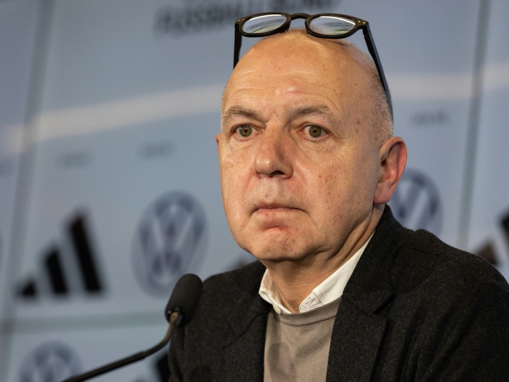 Neuendorf kommt vorerst nicht in den Sportausschuss (Foto: AFP/SID/ANDRE PAIN)