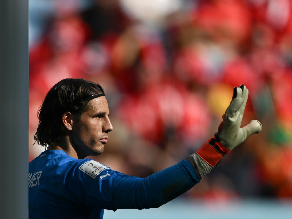Yann Sommer könnte nach München wechseln (Foto: AFP/SID/FABRICE COFFRINI)