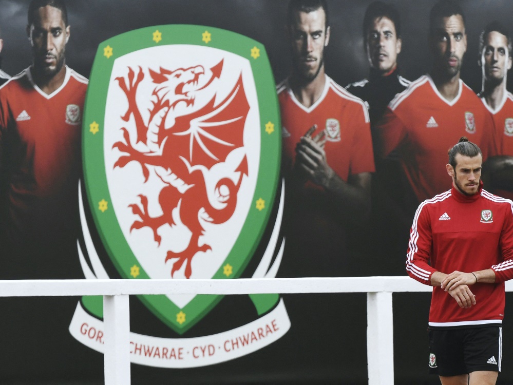 Der walisische Fußballverband gleicht seine Prämien an (Foto: AFP/SID/DAMIEN MEYER)