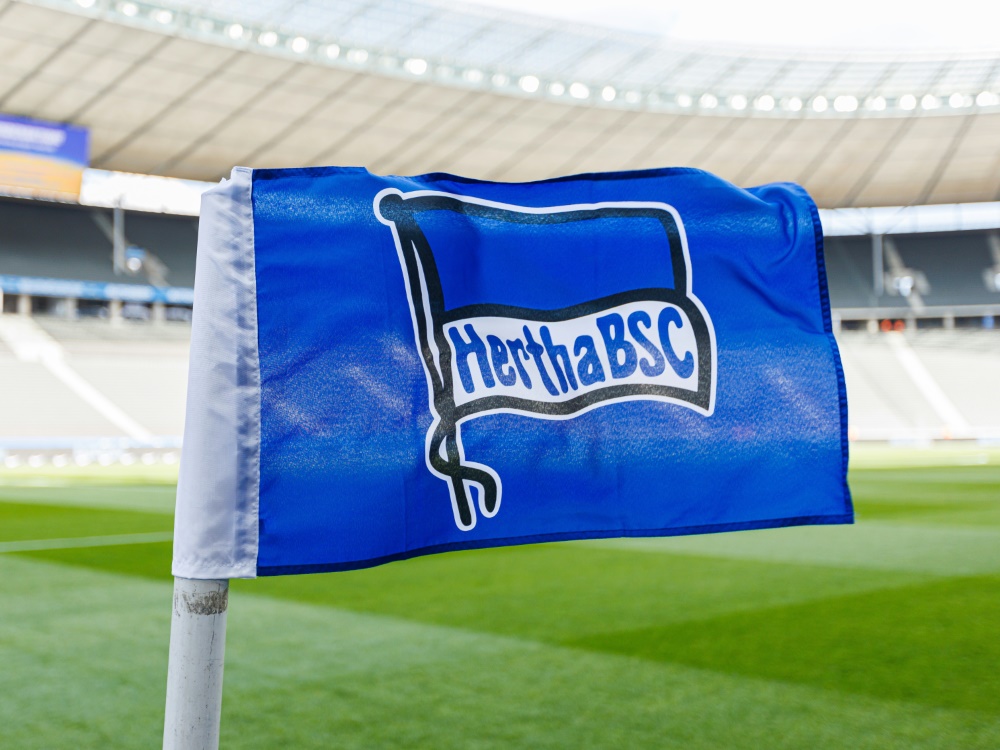 Ein Hertha-Fan verstarb nach dem Relegations-Hinspiel (Foto: FIRO/FIRO/SID)