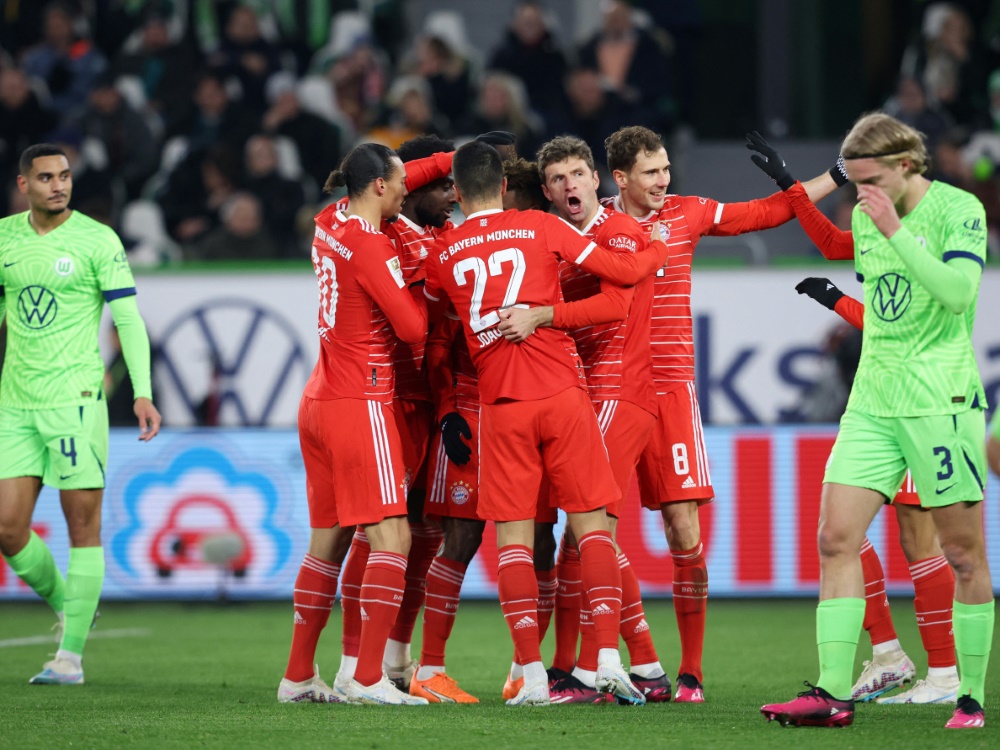 Die Bayern feiern den ersten Ligasieg 2023 (Foto: AFP/SID/RONNY HARTMANN)
