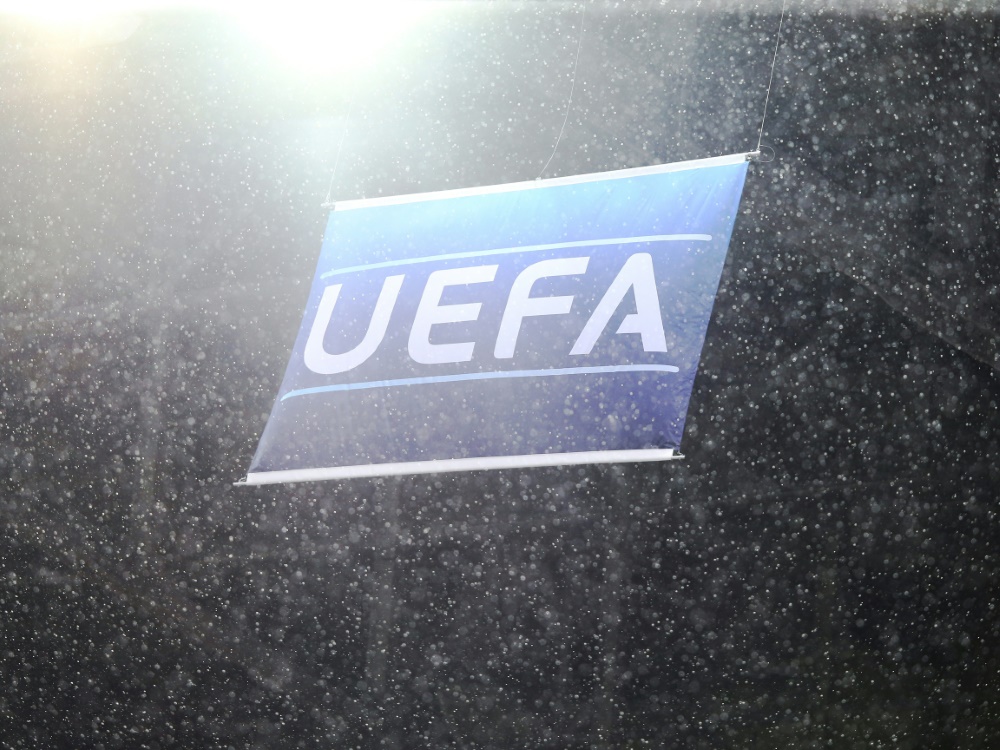 Die UEFA muss eine erste Niederlage vor Gericht einstecken (Foto: FIRO/FIRO/SID)