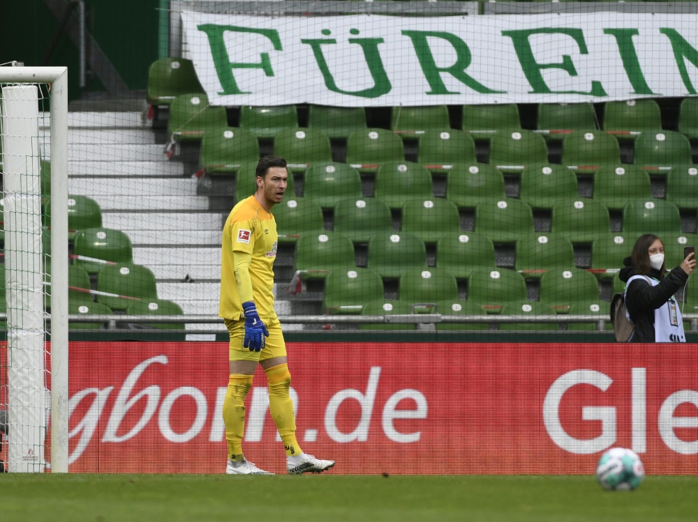 Michael Zetterer verlängert bei Werder Bremen (Foto: AFP/POOL/SID/FABIAN BIMMER)