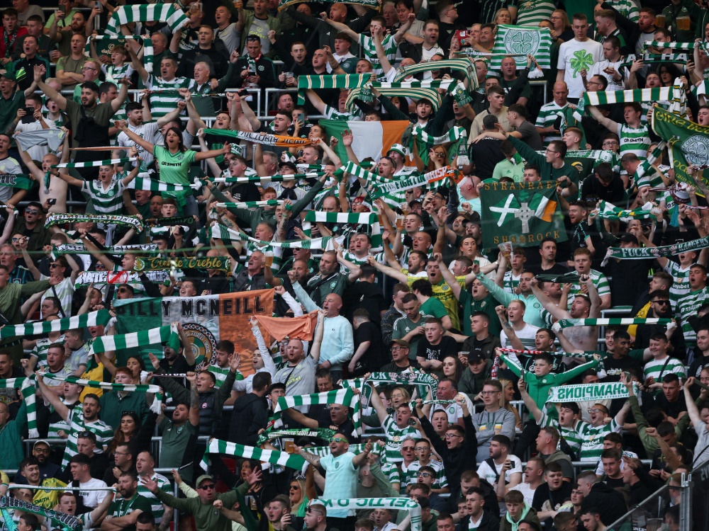 Celtic gewinnt das Old Firm und den Ligapokal (Foto: AFP/SID/RONNY HARTMANN)